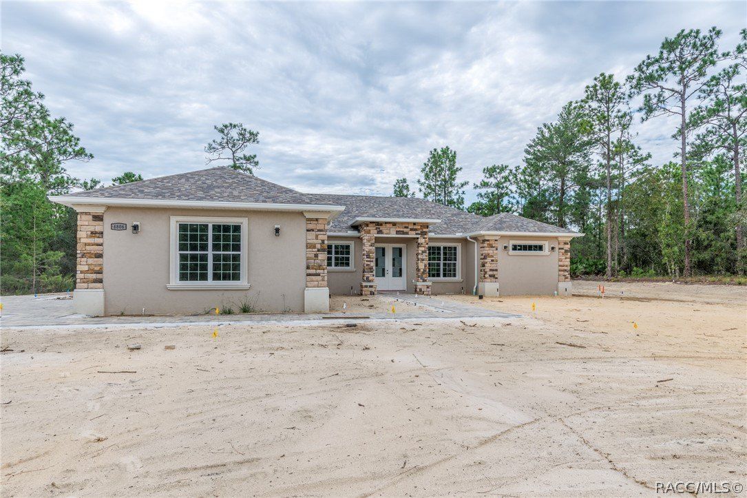 4806 N Pine Ridge Boulevard. Beverly Hills, FL 34465