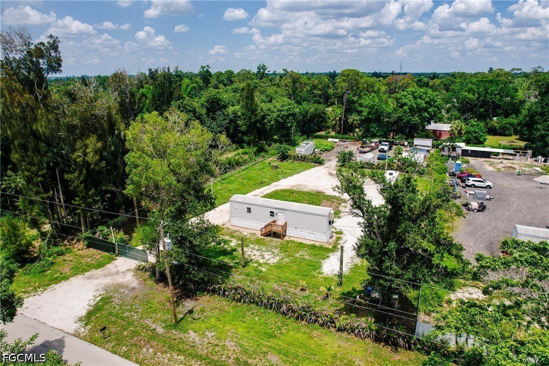 7905 Bogart Drive. North Fort Myers, FL 33917