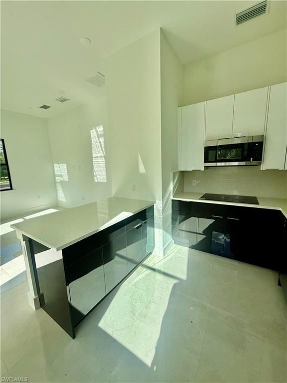 3144 10Th Ave Ne. Naples, FL 34120