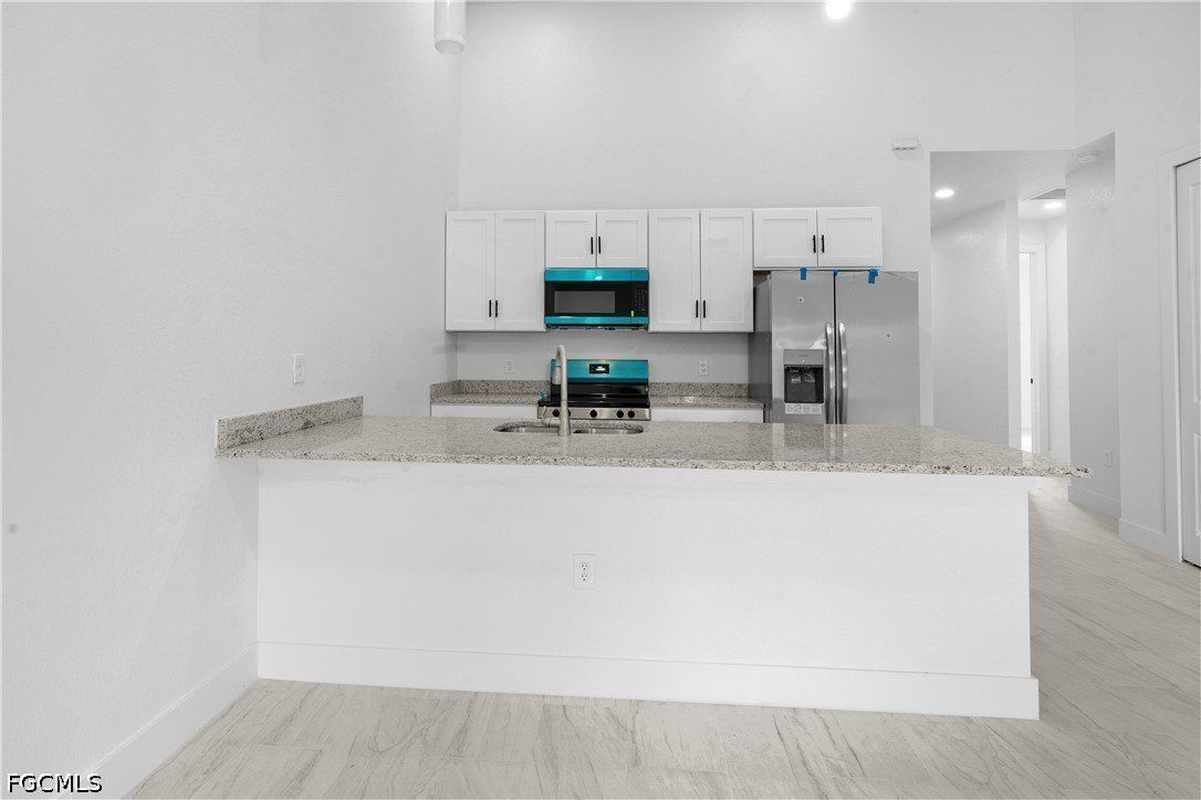 1020 Bell. Lehigh Acres, FL 33974