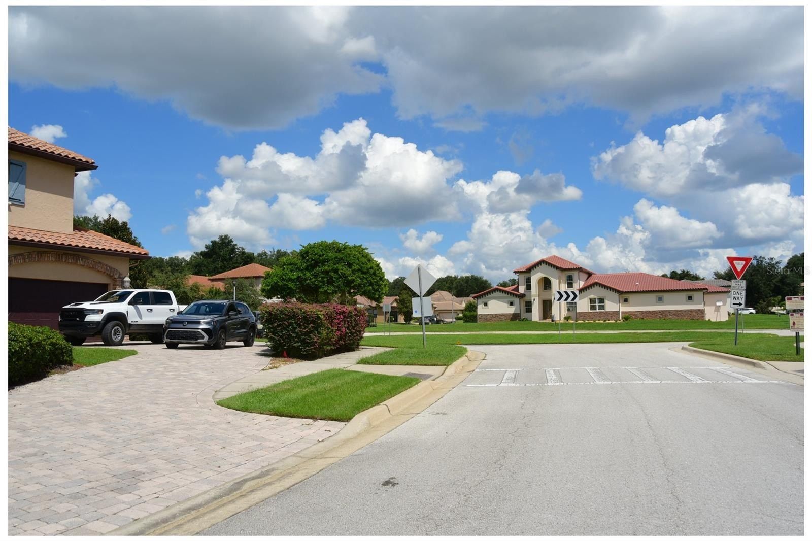 12914 Brunello Circle. Clermont, FL 34711