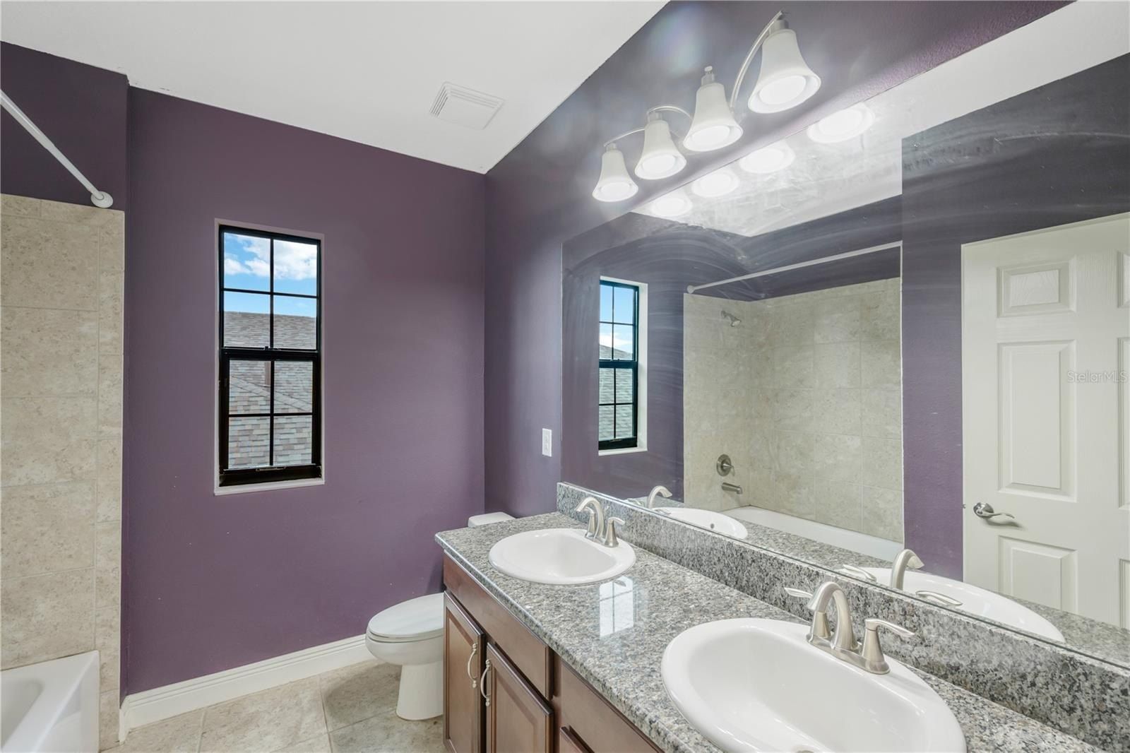 5830 Watercolor Drive. Lithia, FL 33547