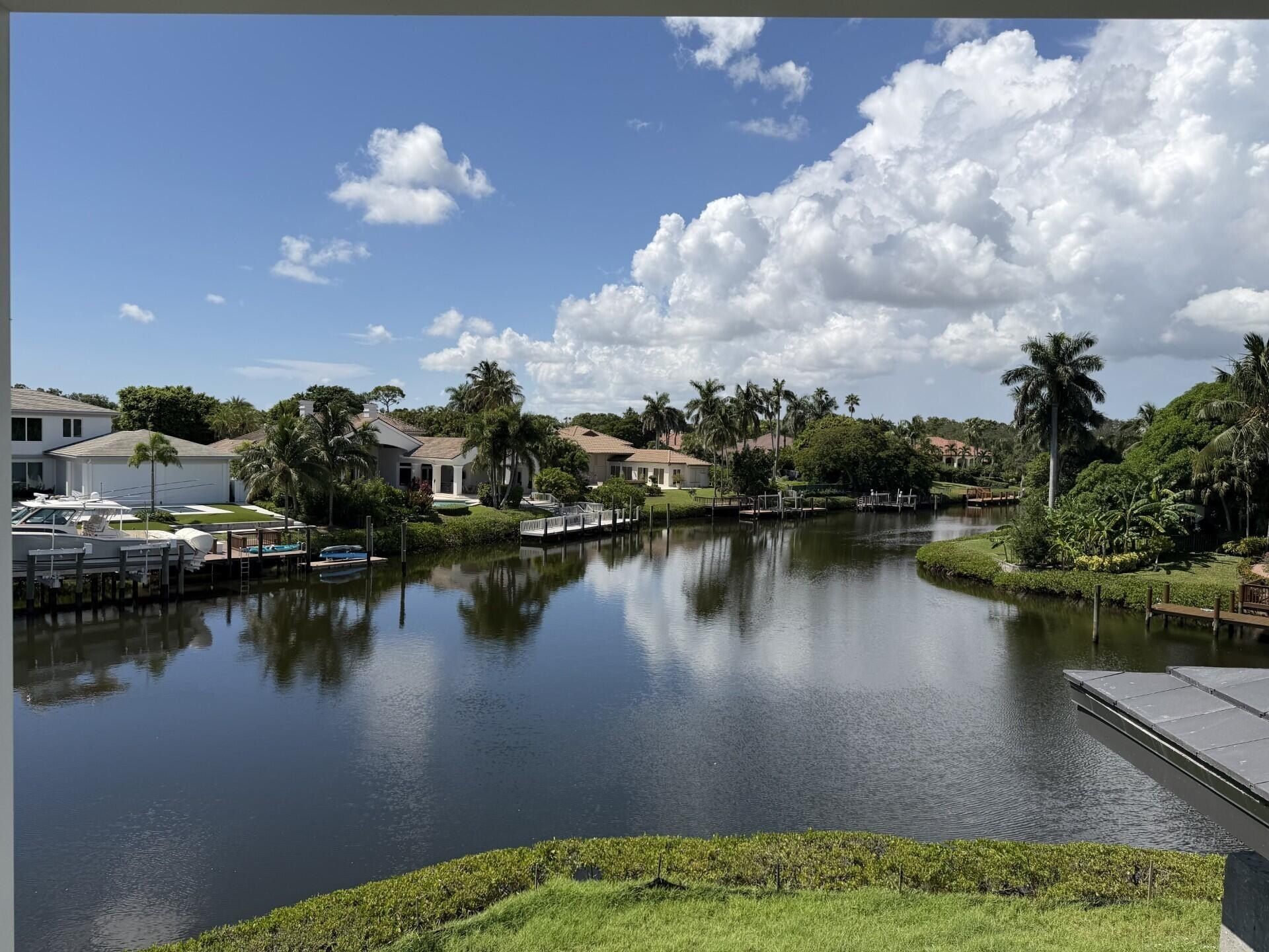 13771 Le Bateau Isle. Palm Beach Gardens, FL 33410