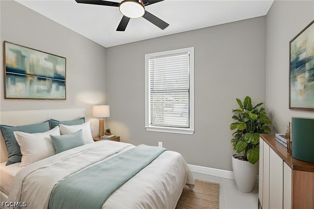 2983 Dunbar Avenue. Fort Myers, FL 33916