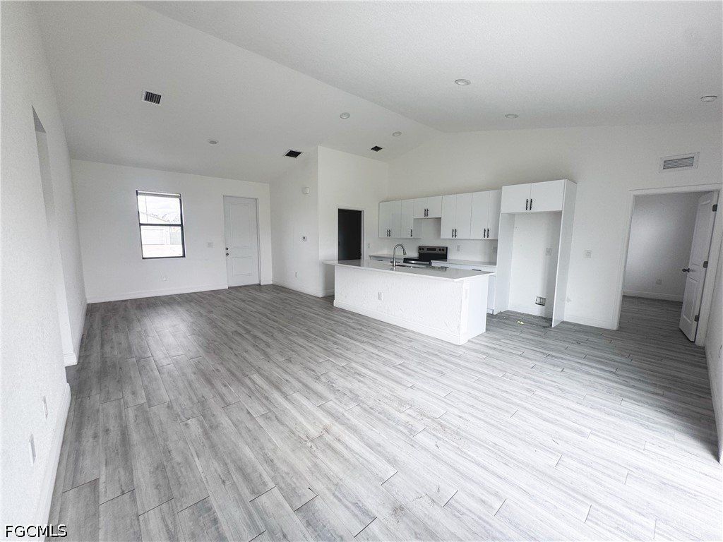 7008 Waldo Circle Nw. Labelle, FL 33935