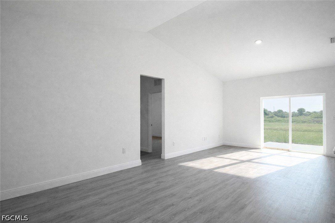 1293 Mission Lane. Labelle, FL 33935