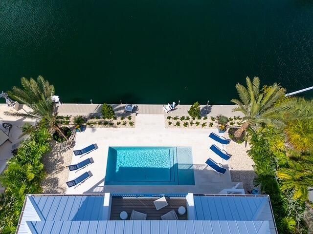 115 Villa Bella Drive. Plantation Key, FL 33036