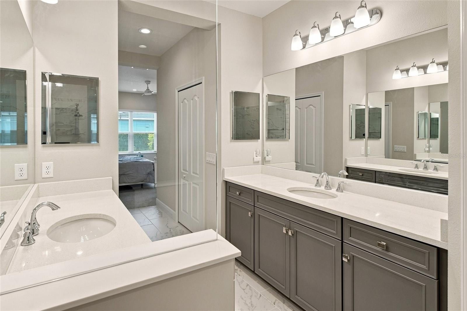 12736 Seasong Terrace. Lakewood Ranch, FL 34211