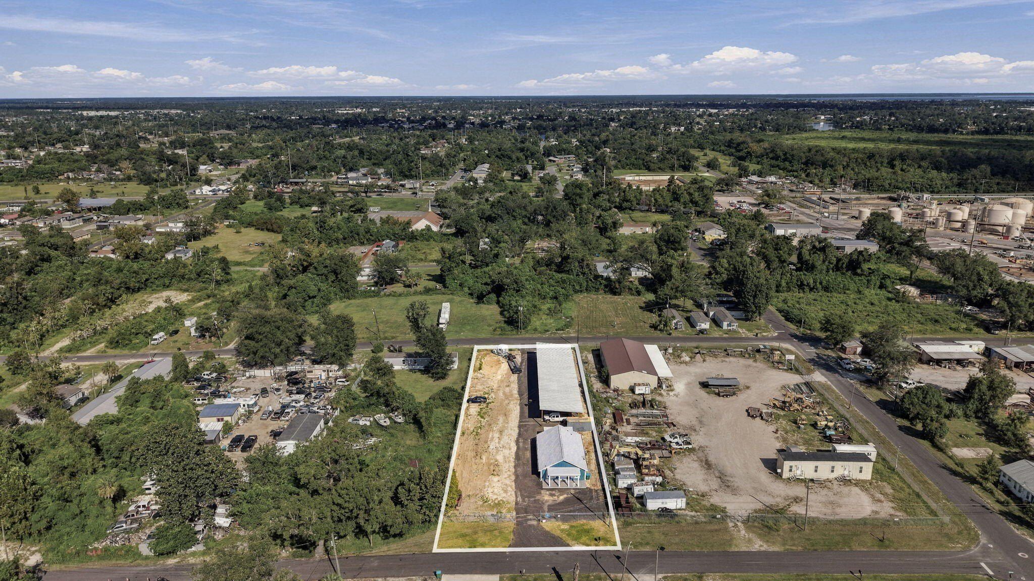 122 Poston Avenue. Panama City, FL 32401