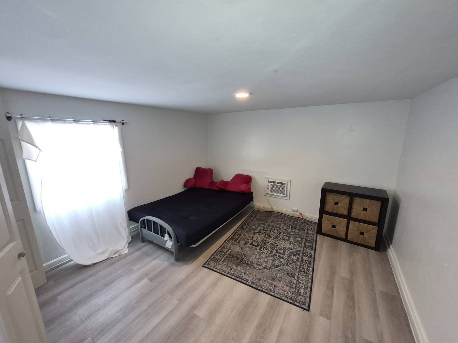 3565 58Th Ave N. St Petersburg, FL 33714