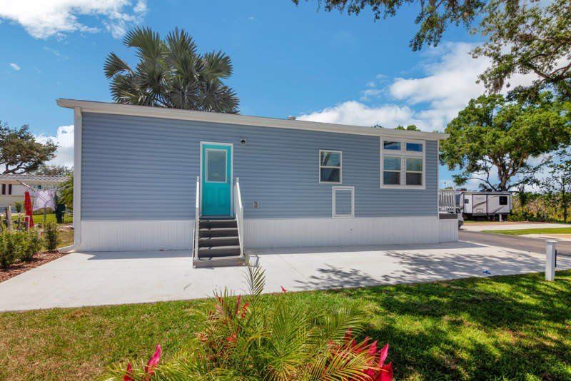 2538 Apple Blossom Lane. Wauchula, FL 33873