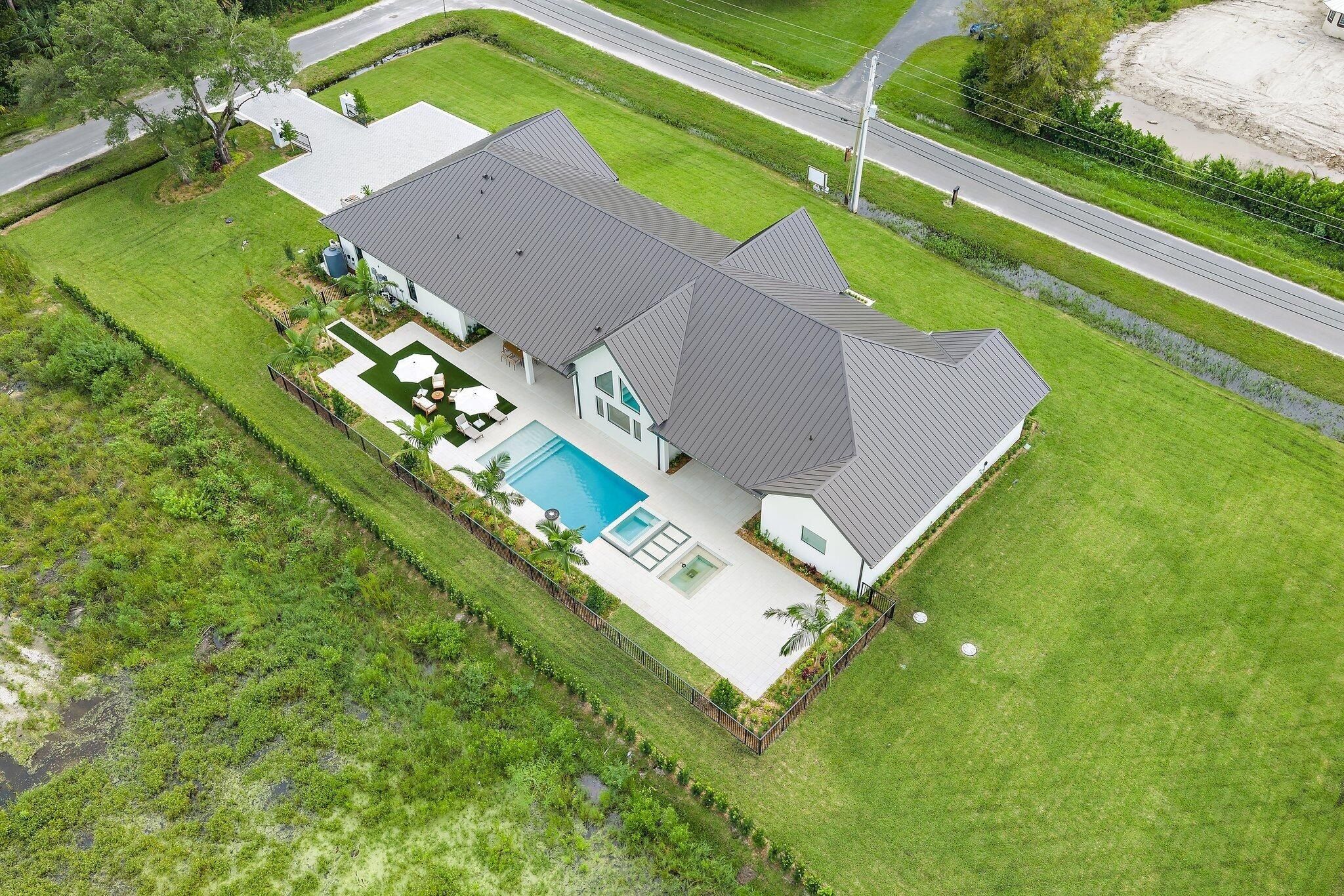 9535 Sandy Run Road. Jupiter, FL 33478