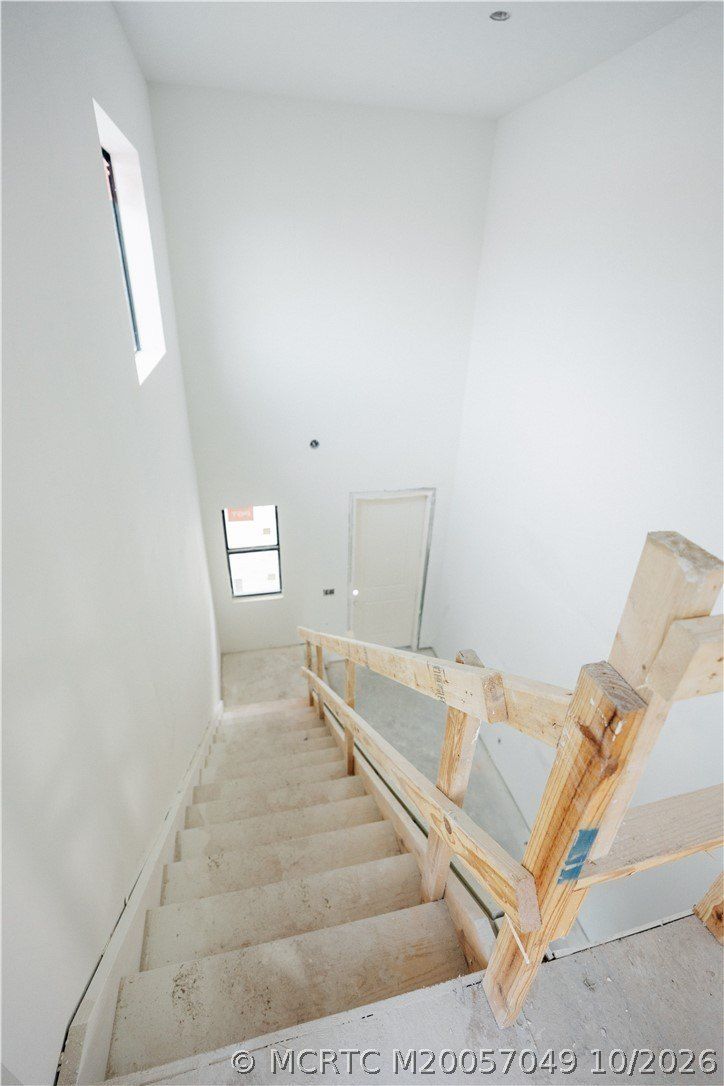 411 Se Via Sangro. Port St Lucie, FL 34952
