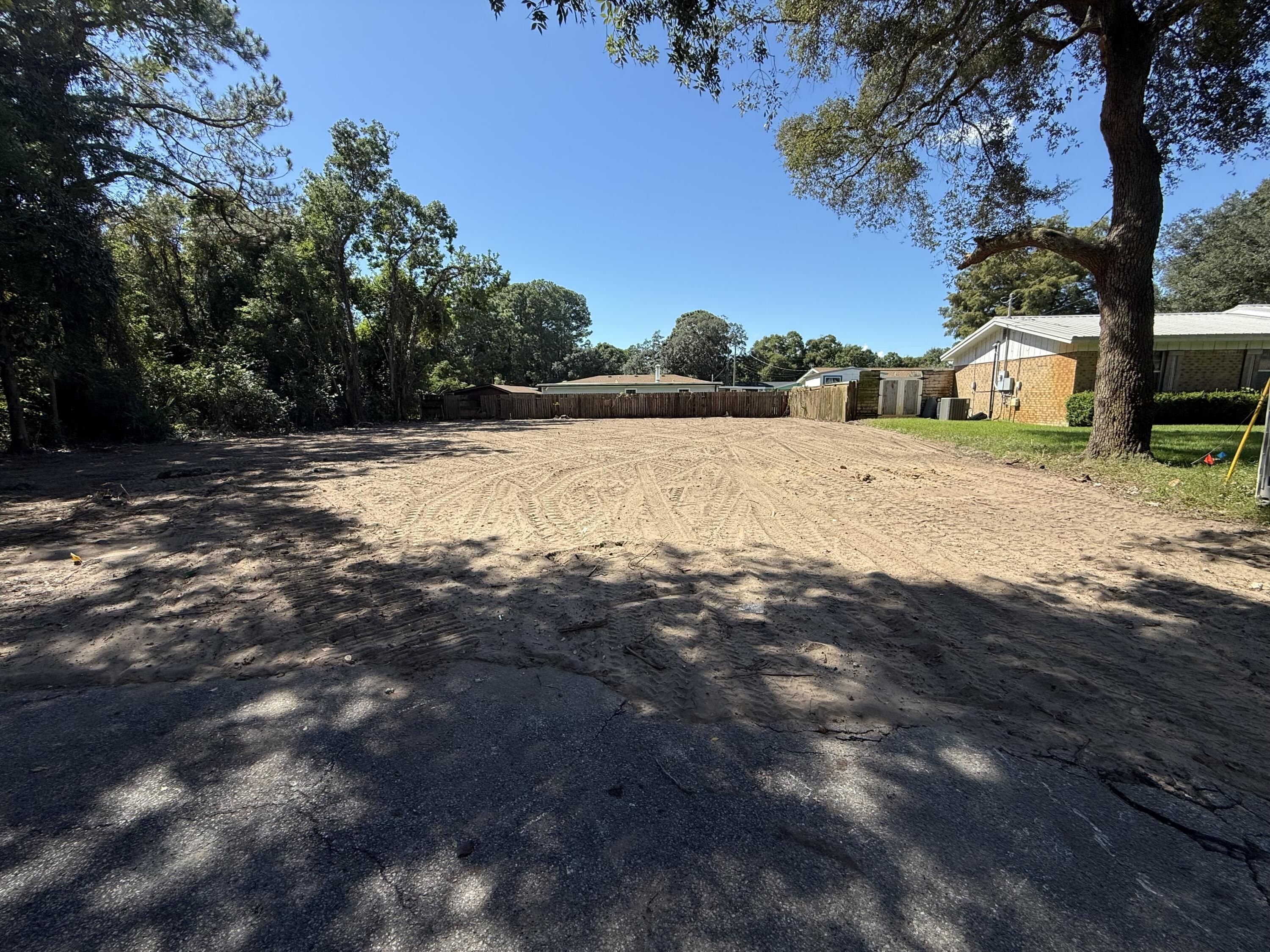 9 5Th Street. Shalimar, FL 32579