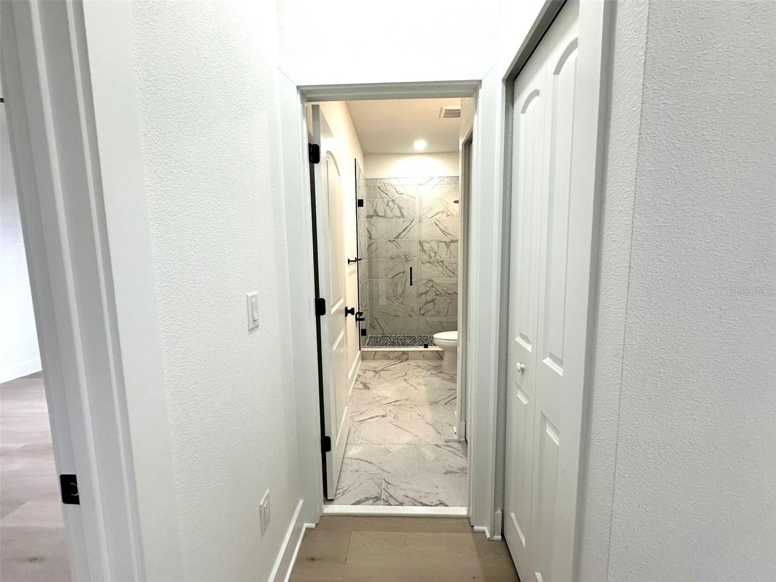 11703 Country Club Place. Tampa, FL 33612
