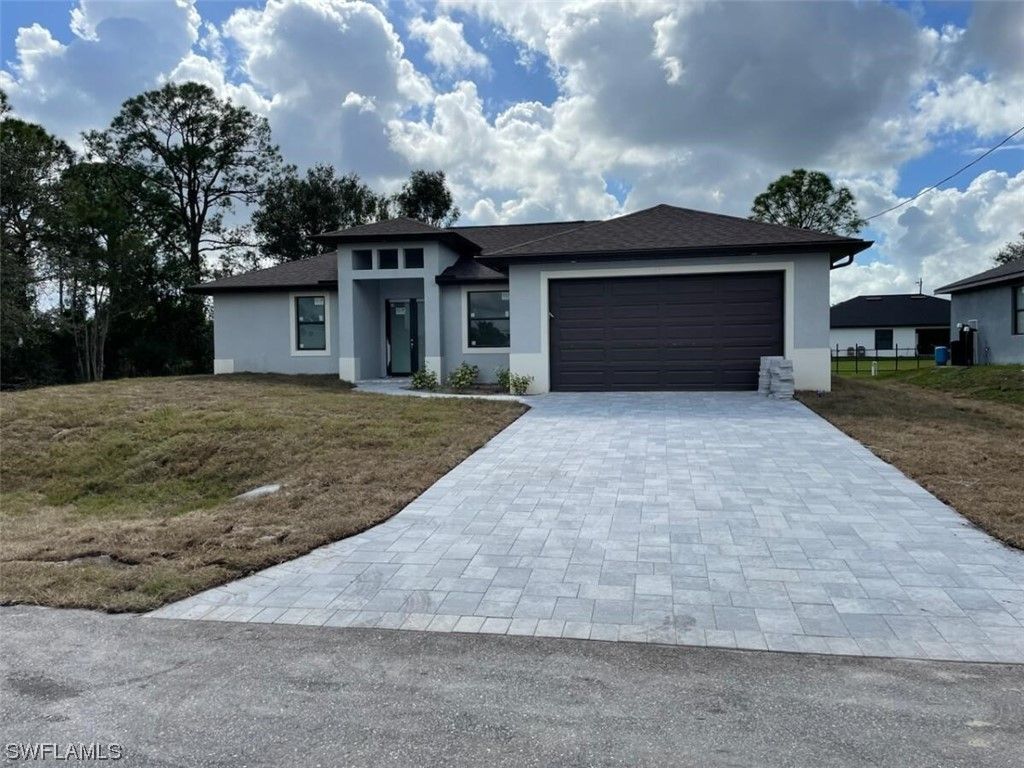 3819 6Th Street Sw. Lehigh Acres, FL 33976