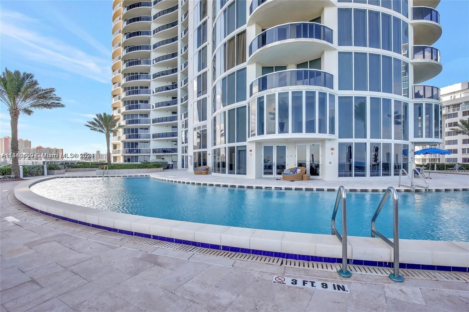 17201 Collins Ave. Sunny Isles Beach, FL 33160