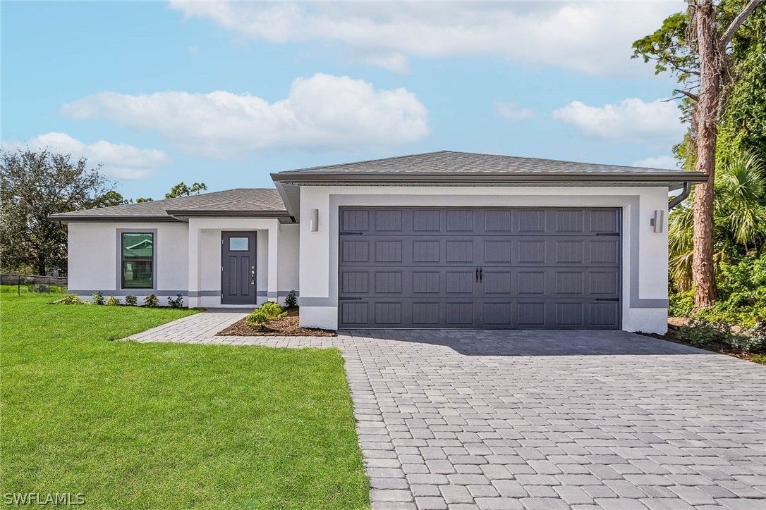1018 Nw 23Rd Terrace. Cape Coral, FL 33993