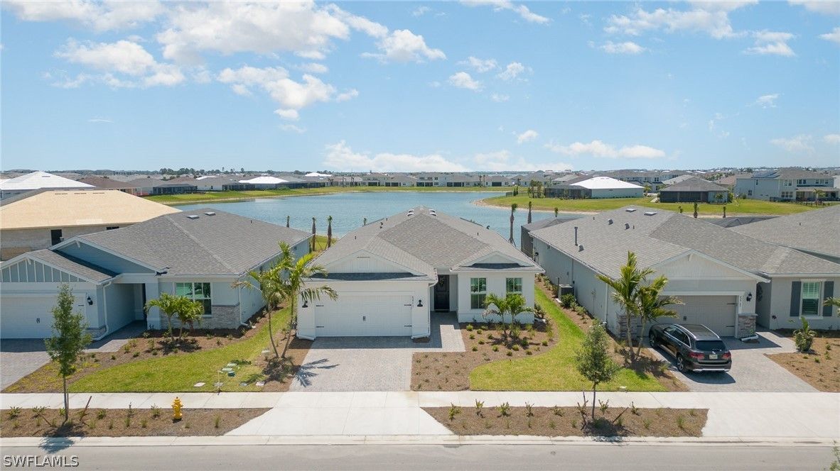 42771 Valley Brooks Street. Punta Gorda, FL 33982