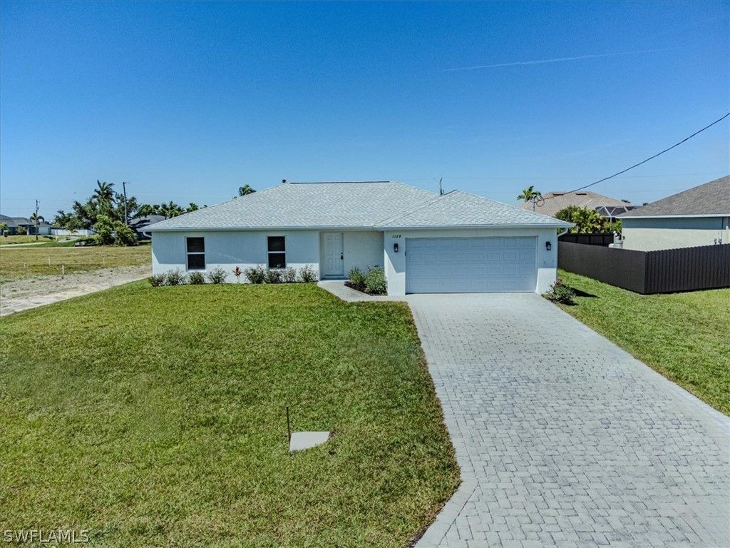 1129 Nw 9 Street. Cape Coral, FL 33993