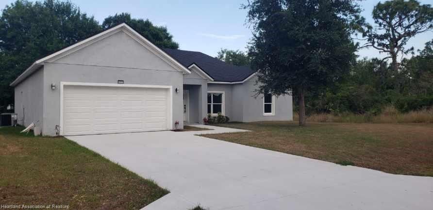 4034 Harlando Avenue. Sebring, FL 33872