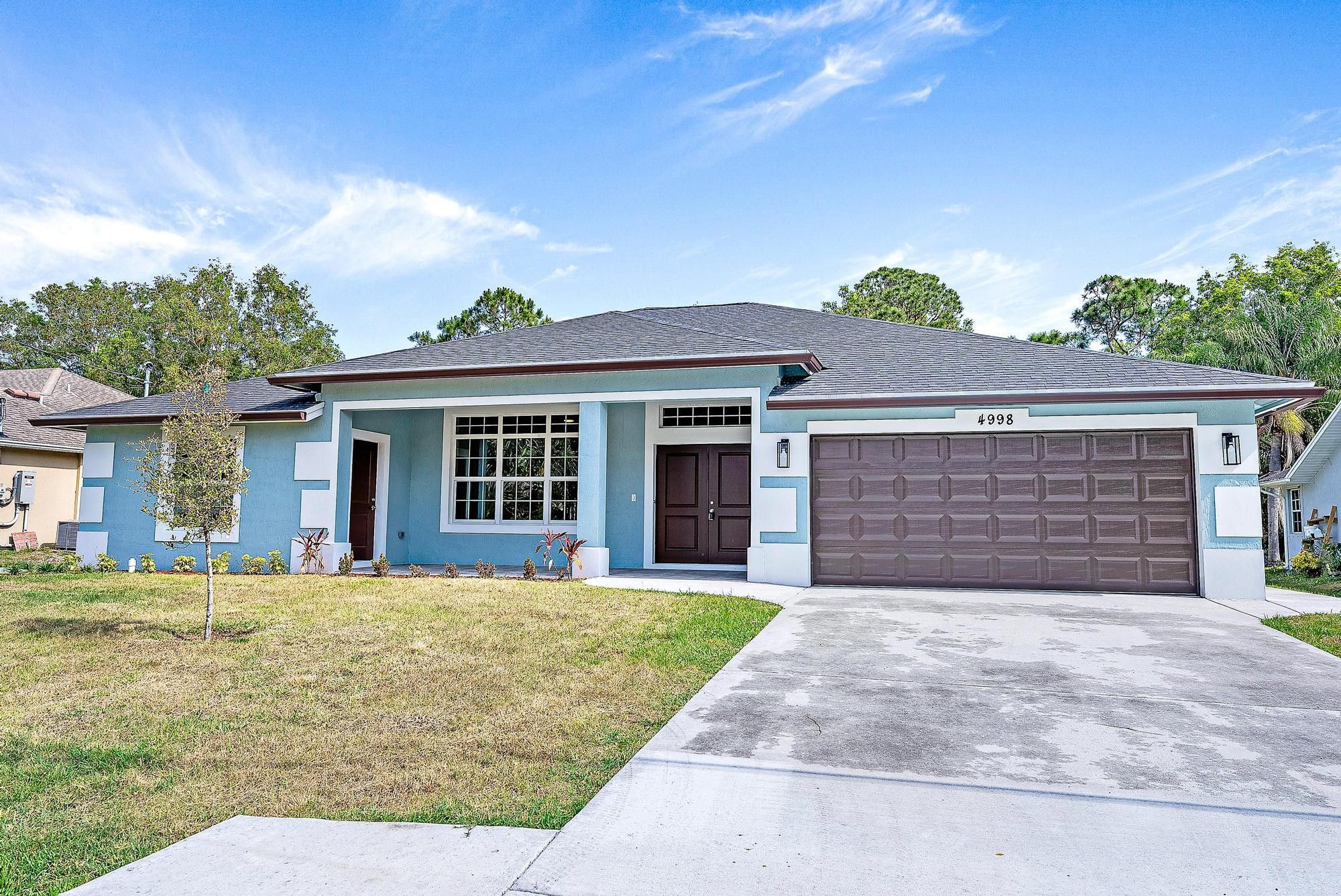 4998 Nw Flintstone Avenue. Port Saint Lucie, FL 34983