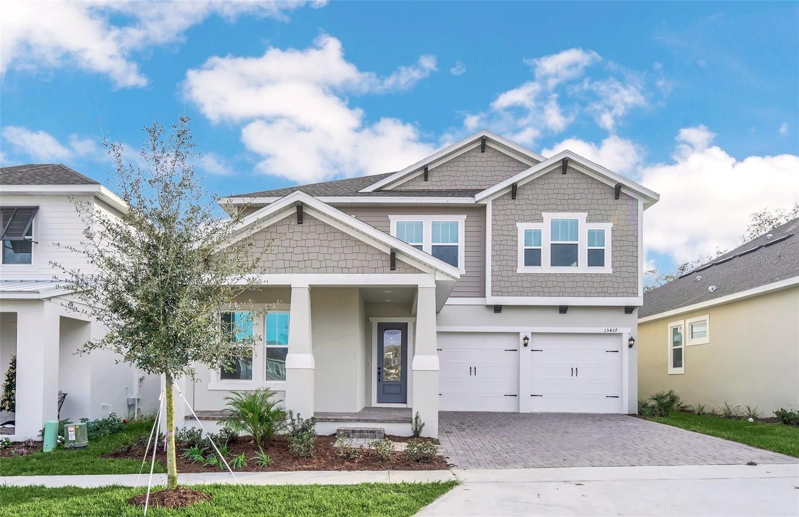 13032 Sunrise Harvest Drive. Winter Garden, FL 34787