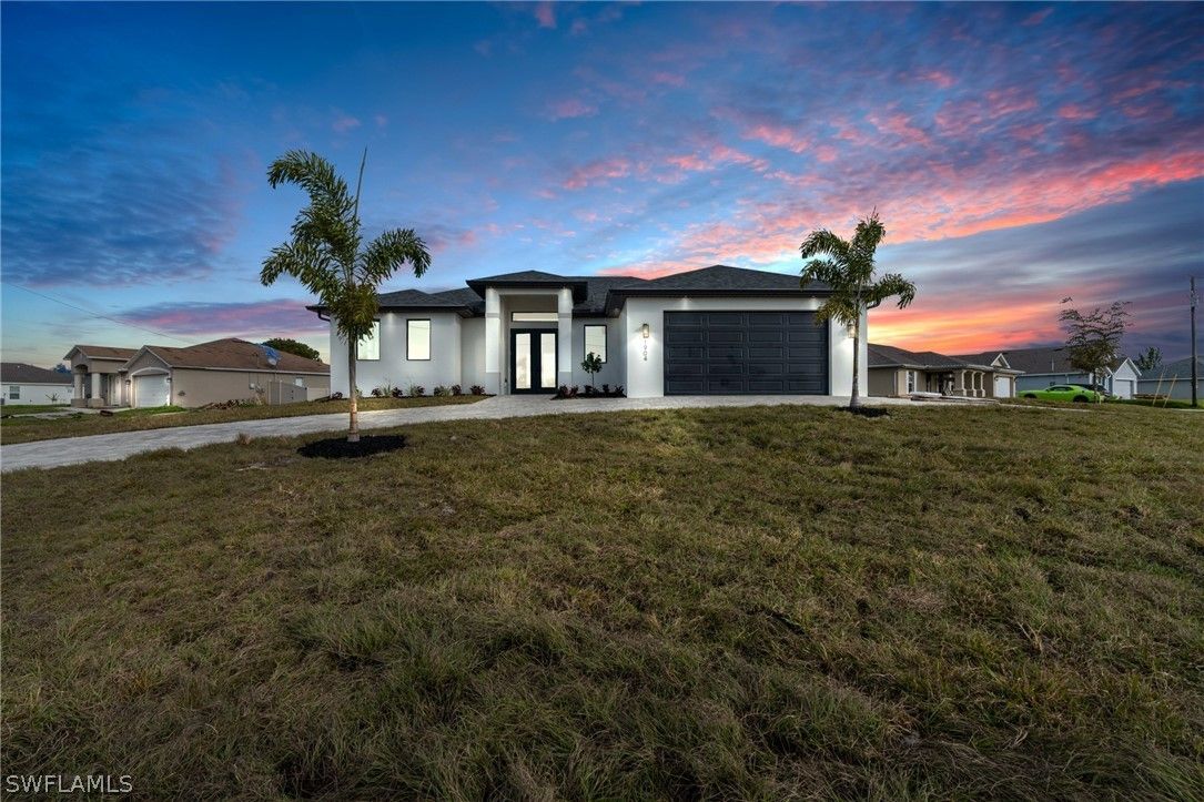 3813 Nw 40Th Lane. Cape Coral, FL 33993