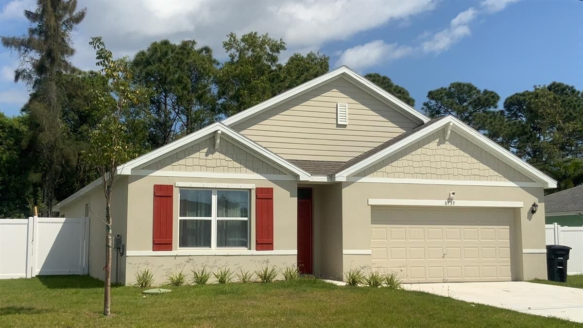 6739 Nw Omega Road. Port Saint Lucie, FL 34983