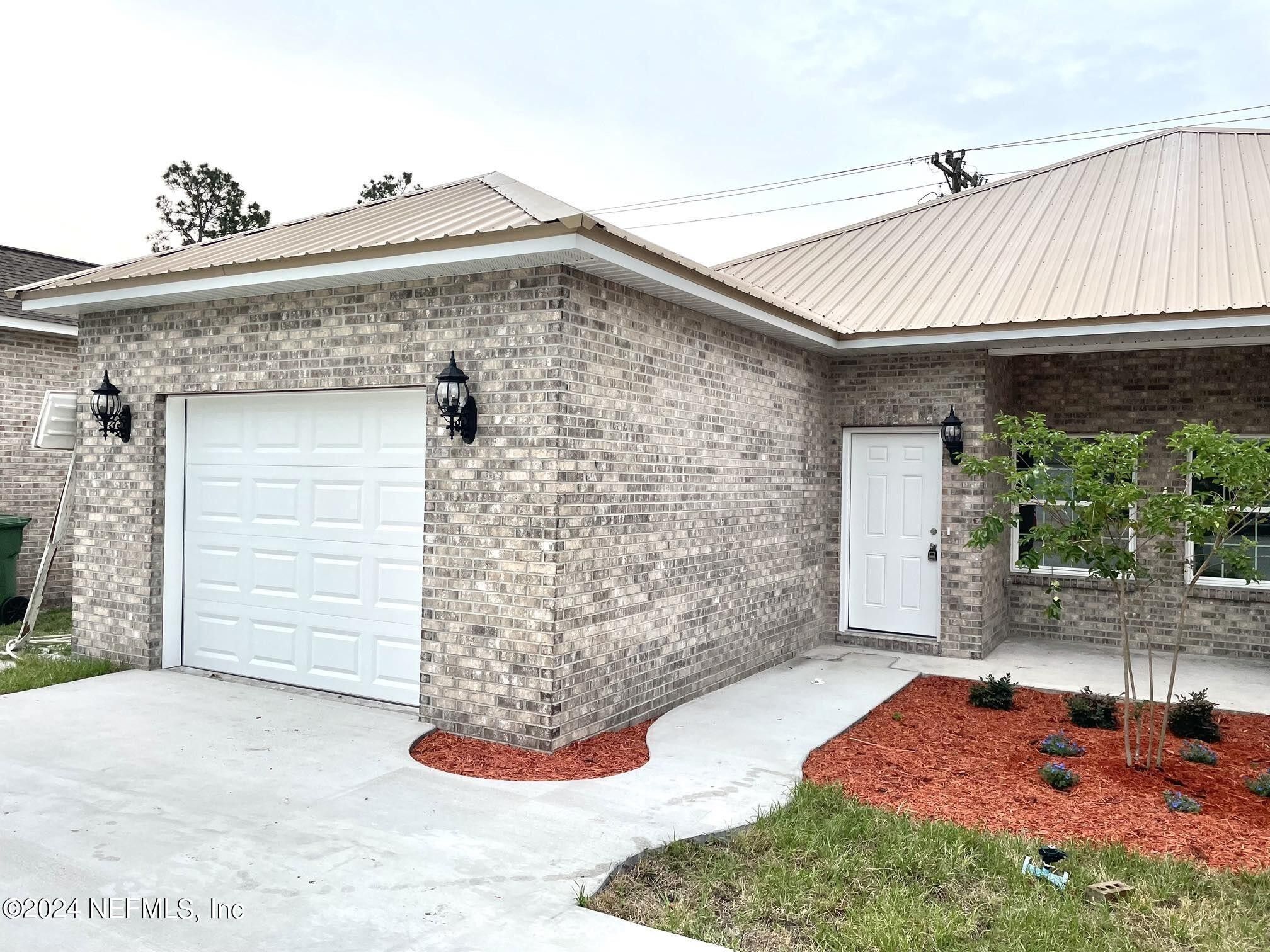 6009 Brookehavens Lane. Palatka, FL 32177