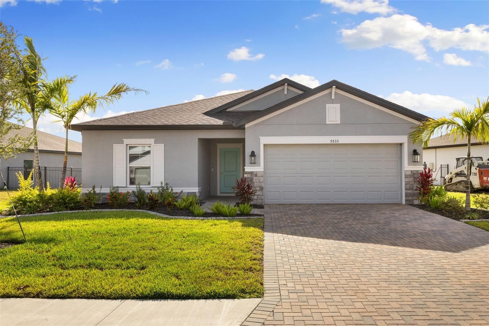 5533 Patano Loop. Palmetto, FL 34221