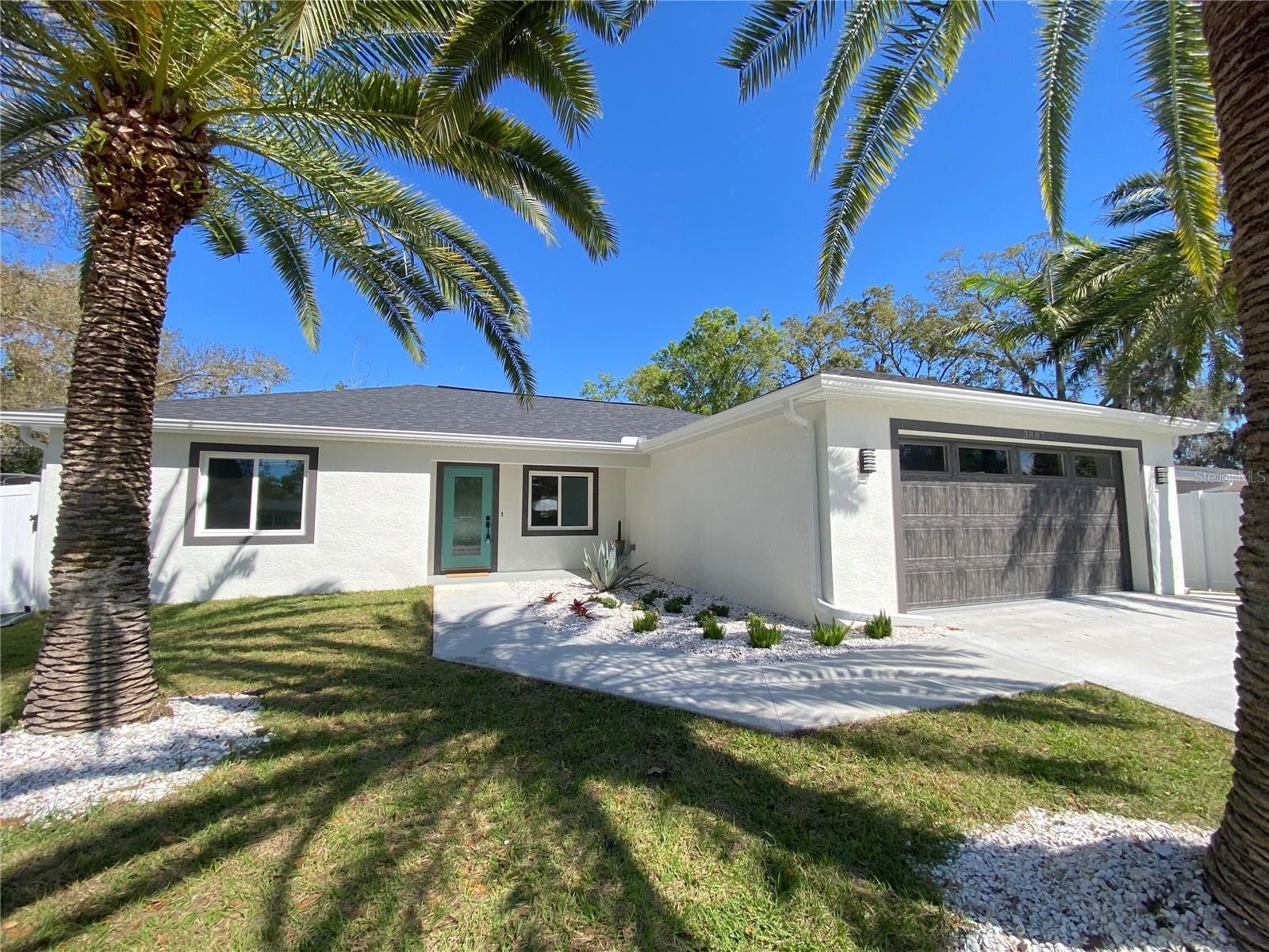 3887 Hawkeye Circle. Sarasota, FL 34232