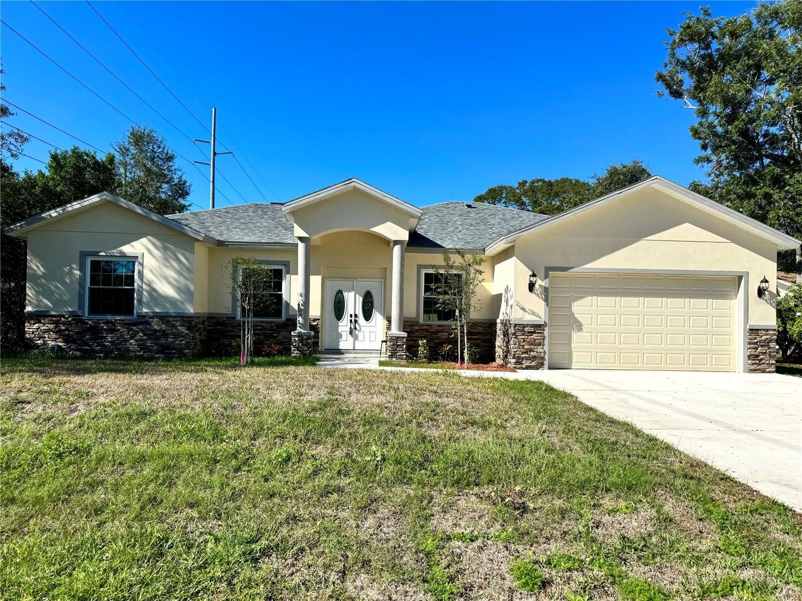 2200 Manor Court. Clearwater, FL 33763