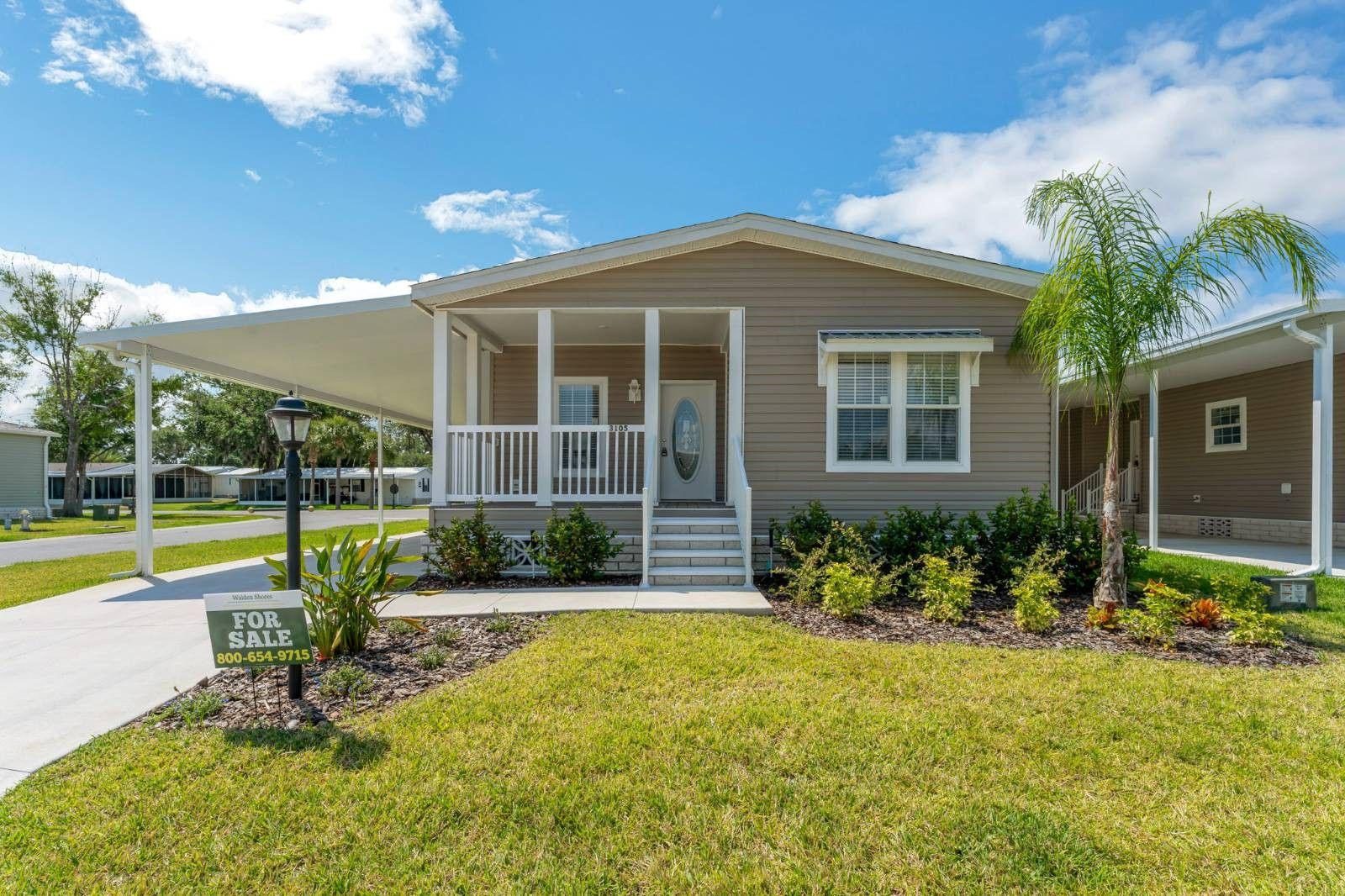 3105 Walden Shores Loop. Lake Wales, FL 33898