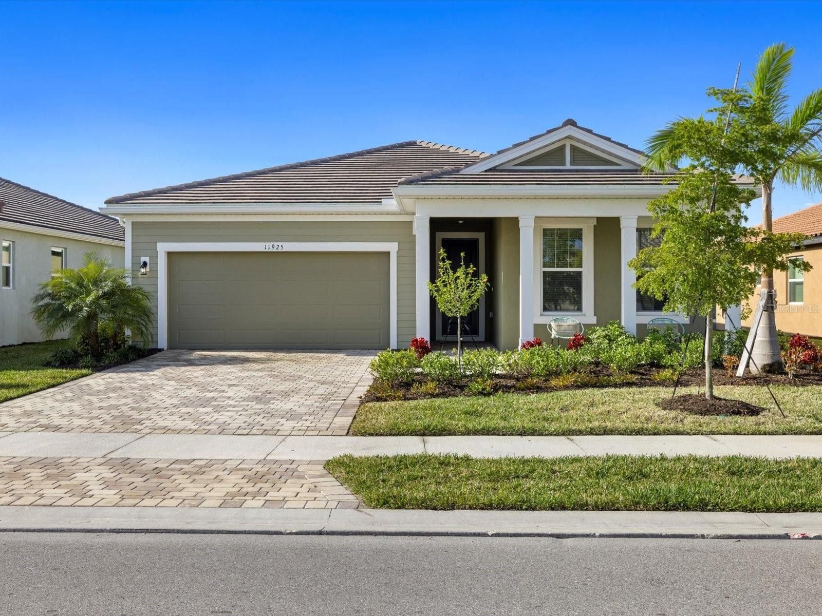 11925 Bohemian Place. Venice, FL 34293