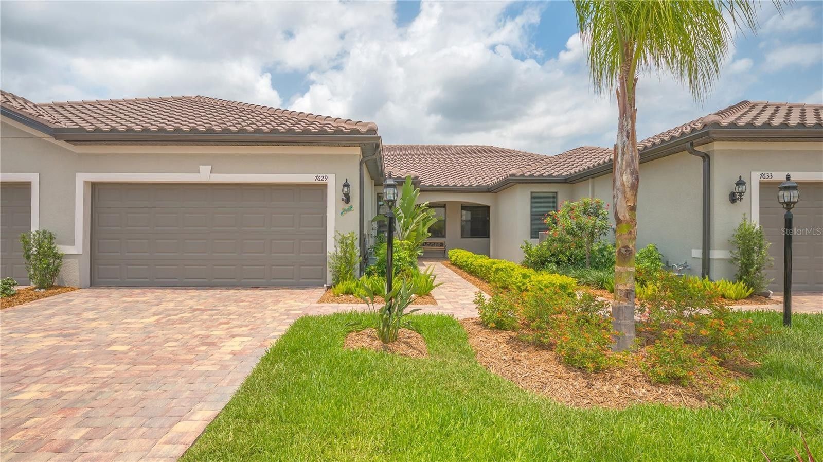 7629 Summerland Cove. Bradenton, FL 34202