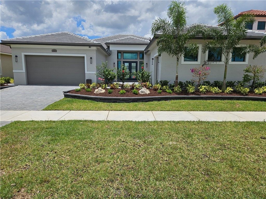 8608 Sw Felicita Way. Port Saint Lucie, FL 34987