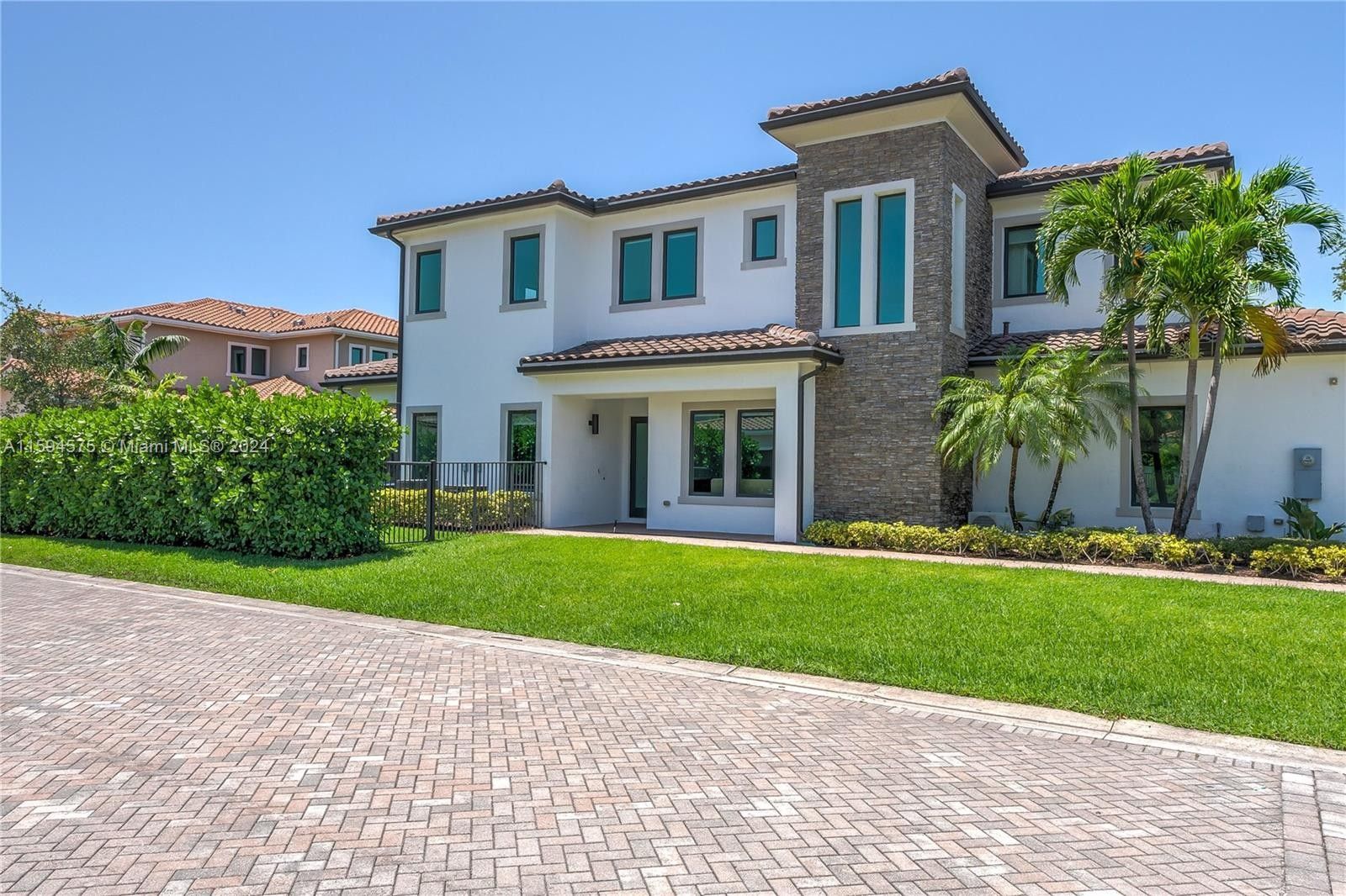 3412 Emerson Ln. Hollywood, FL 33312