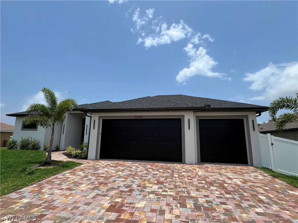 2241 Sw 27Th Terrace. Cape Coral, FL 33914