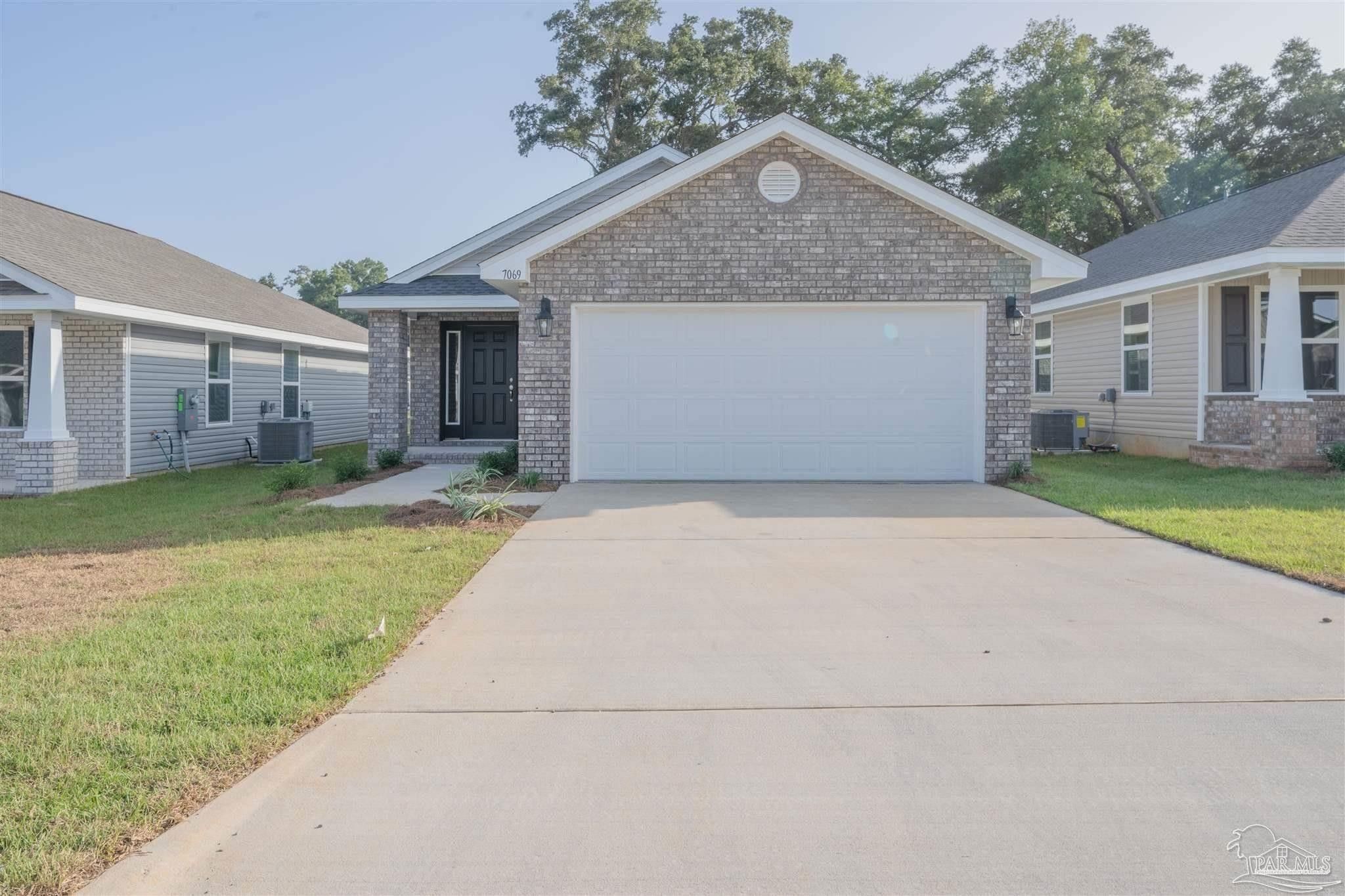 539 Ketch Creek Dr. Cantonment, FL 32533