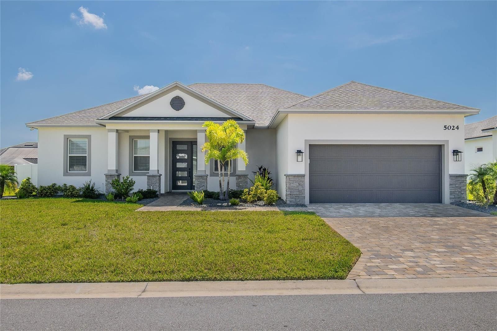 5024 Ridgefield Lane. Lakeland, FL 33812