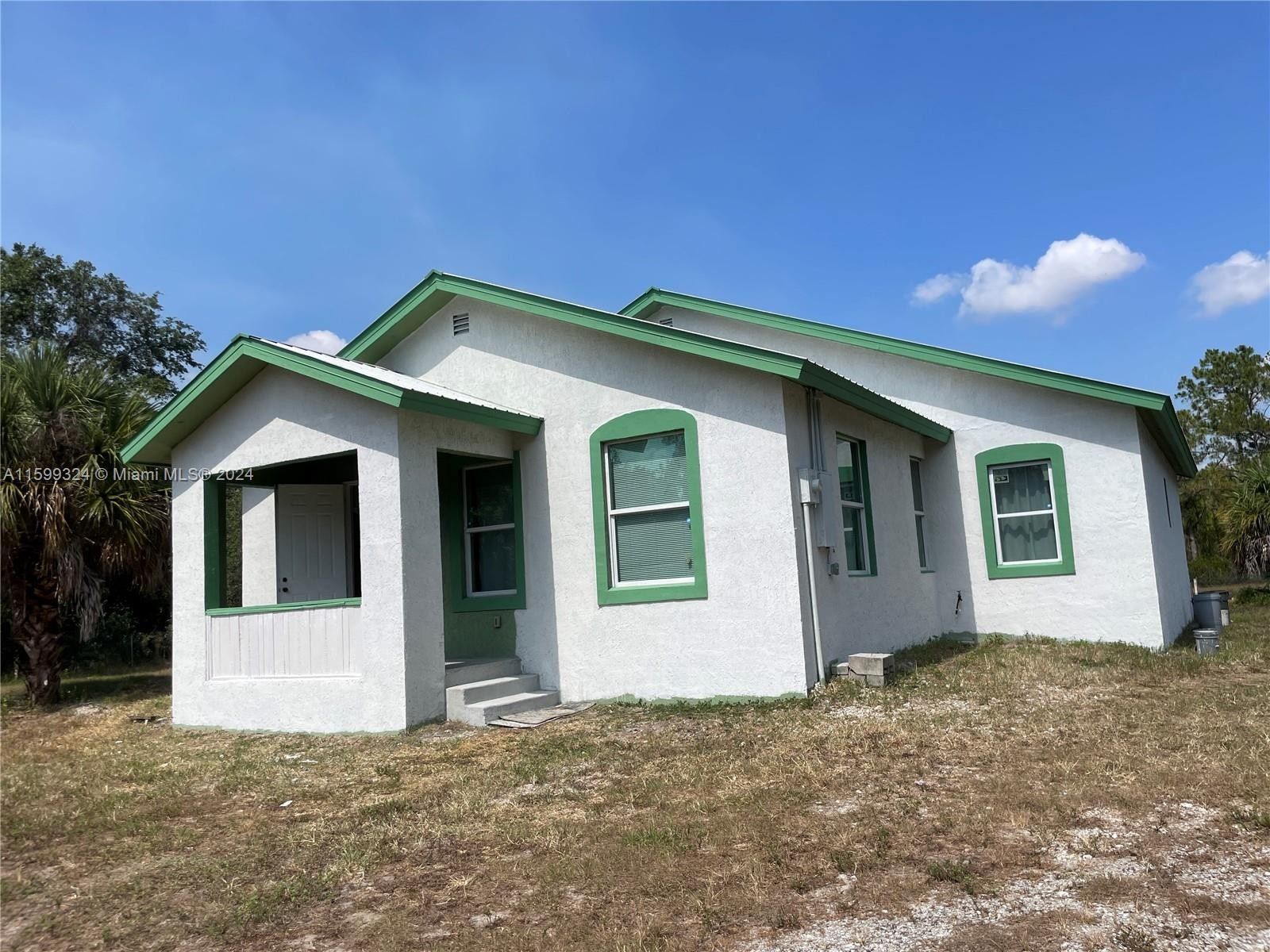 680 S Jinete St. Clewiston, FL 33440