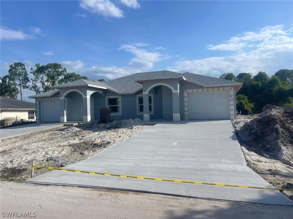 48174819 29Th Street Sw. Lehigh Acres, FL 33973