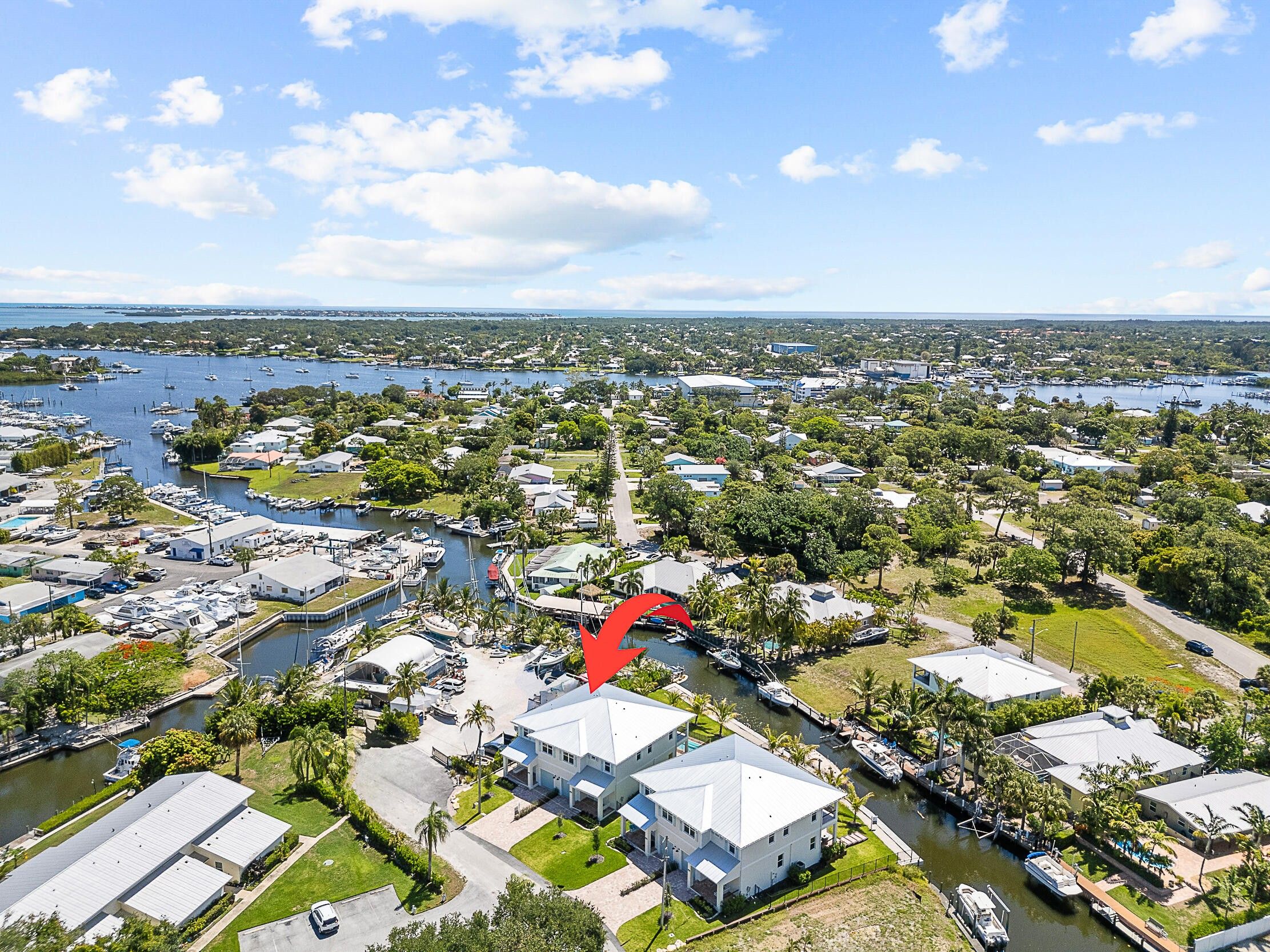 4627 Se Manatee Lane. Stuart, FL 34997