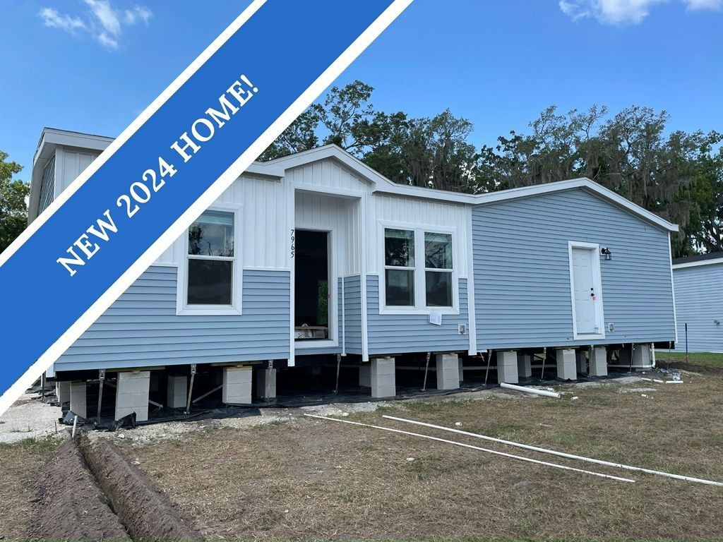 7965 Yukon Trail Site 0172. Ellenton, FL 34222