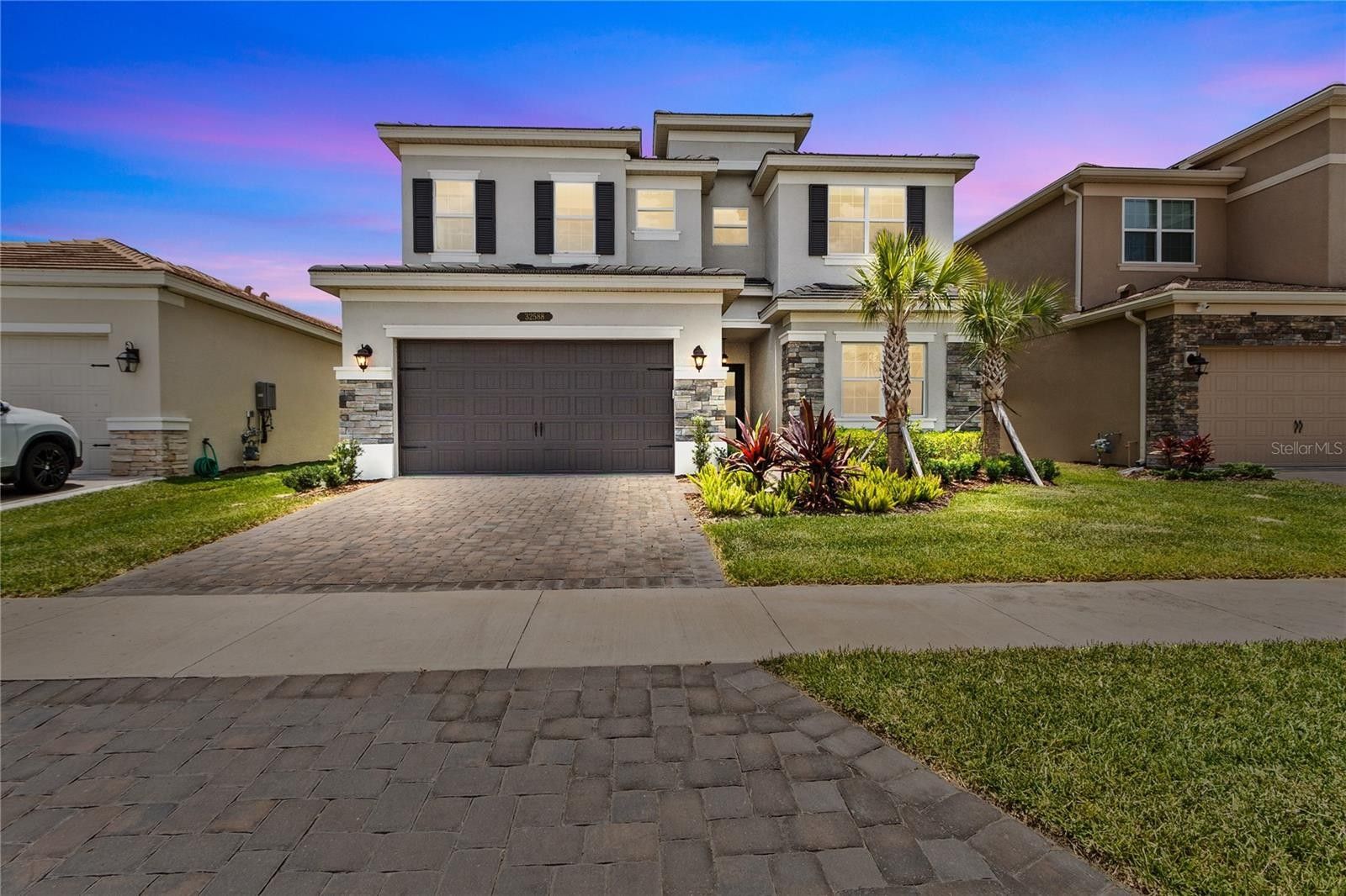 32588 Tree Of Life Avenue. Wesley Chapel, FL 33543