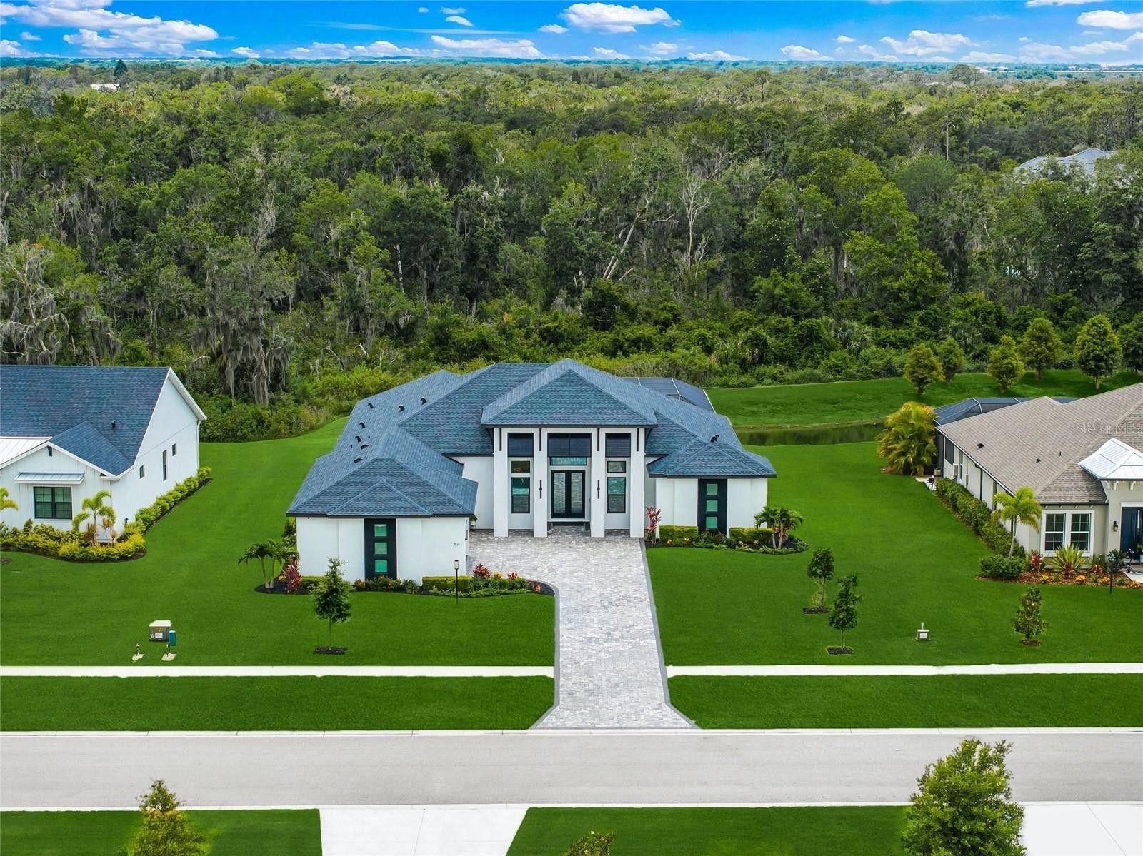 1521 Twin Rivers Trail. Parrish, FL 34219