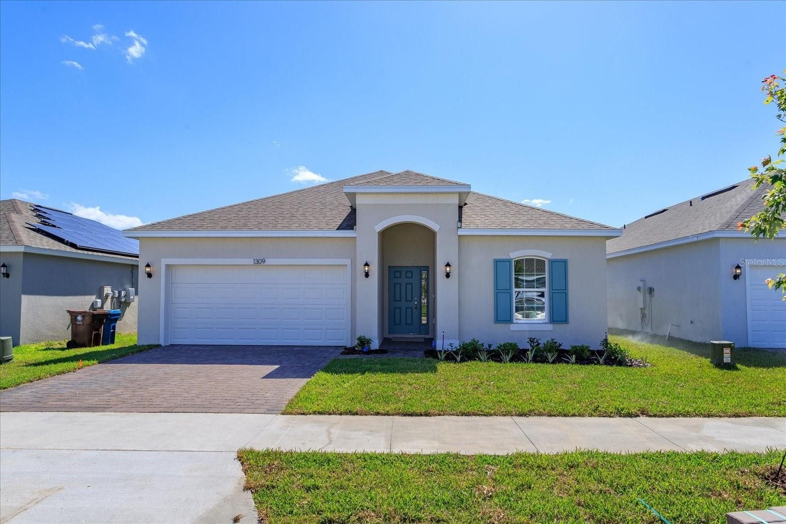 5814 Wallis Lane. Saint Cloud, FL 34771