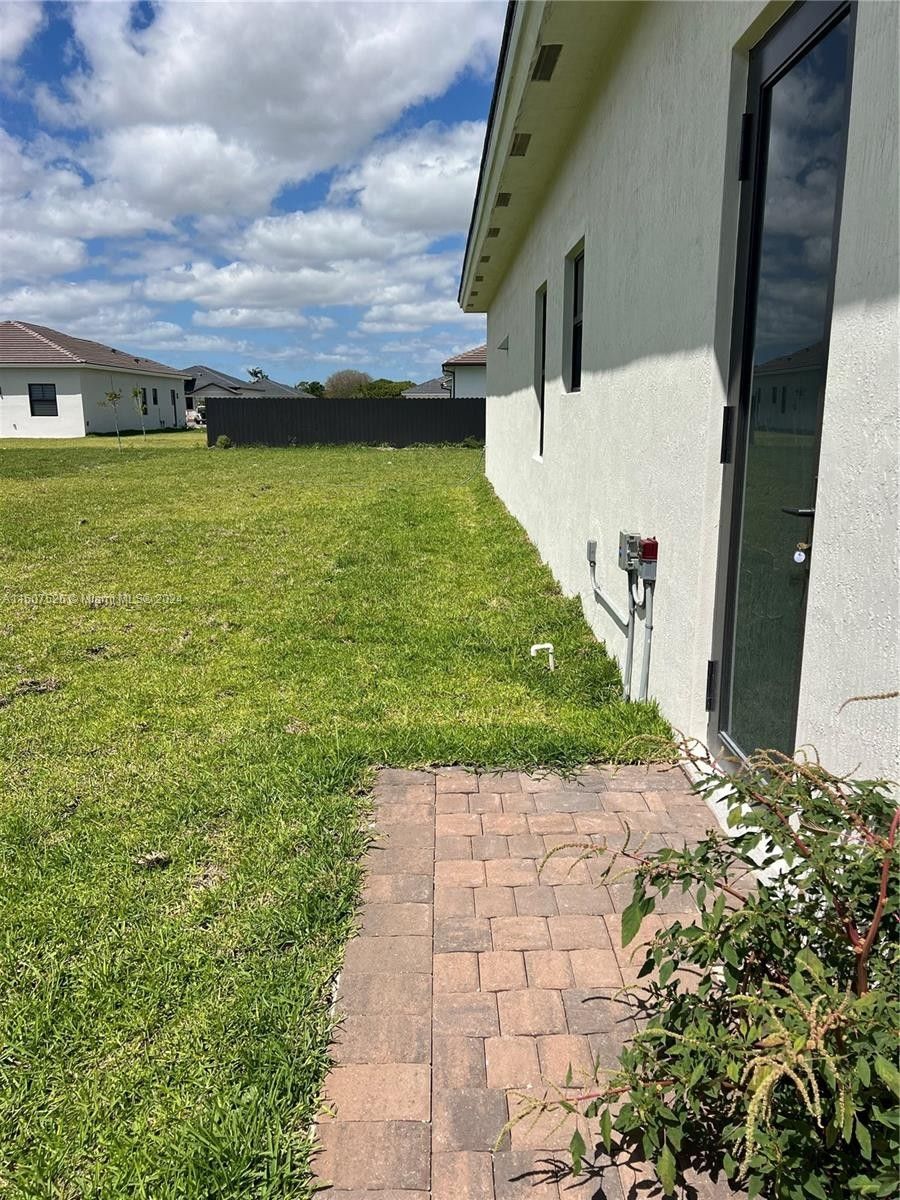 32358 Sw 194 Ct. Homestead, FL 33030