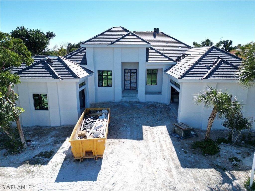 2319 Wulfert Road. Sanibel, FL 33957